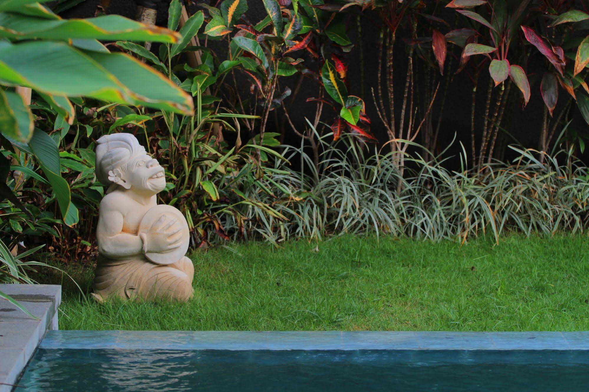 Abia Villas Kuta Lombok Exterior foto